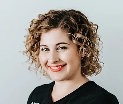 Headshot of Ilana